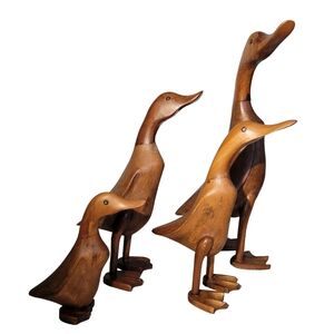 Ducks - Mid Century 1950s Vintage Wooden Graceful Dynasty Family